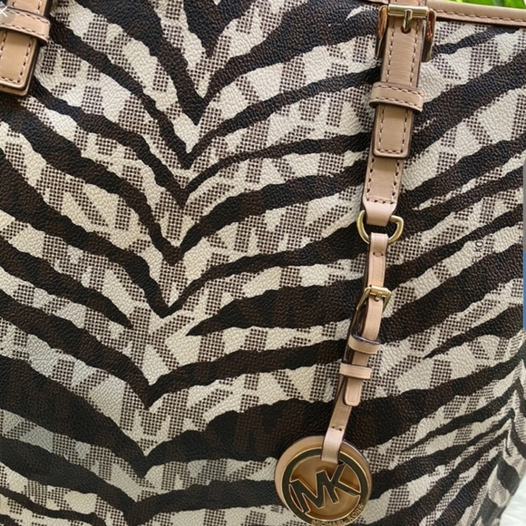 Rare Michael Kors Zebra Print Tote - Picture 5 of 9